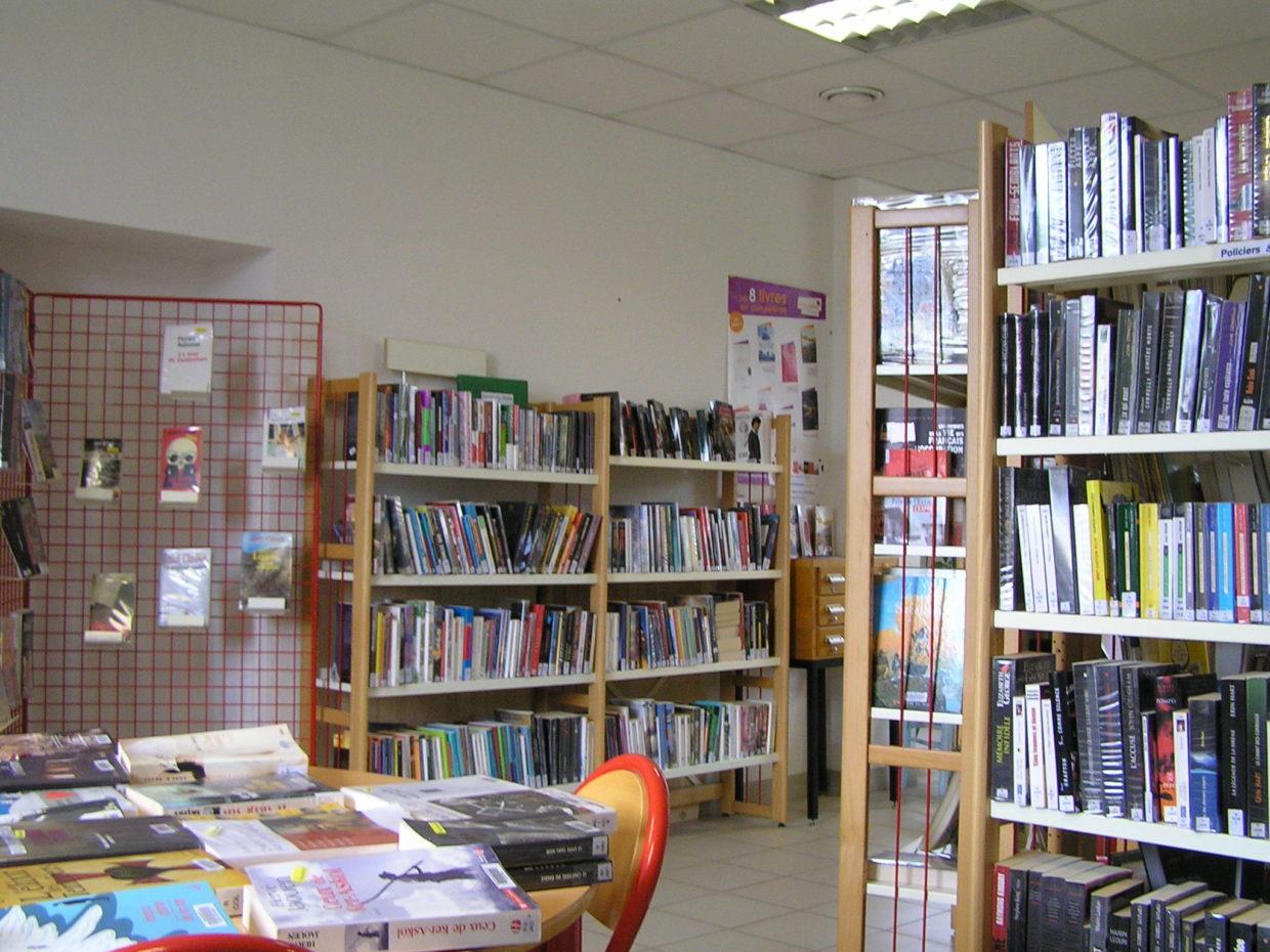 salle adultes bibliothèque 005